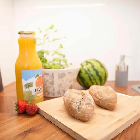 Bloem 4 Personen Сasa de vacaciones *